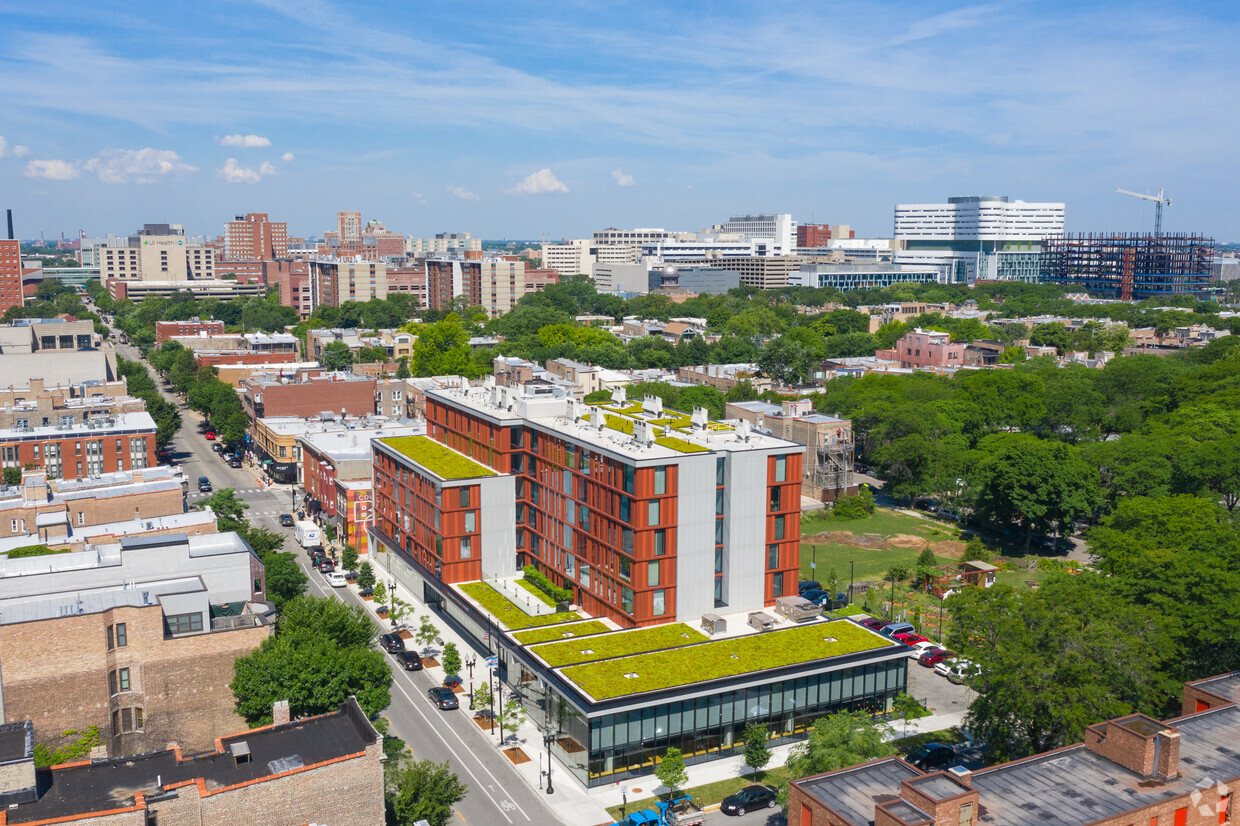 Foto aérea - Taylor Street Apartments