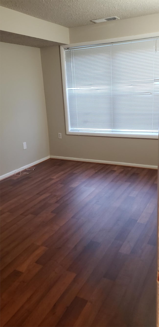 Photo - 3817 Swann Rd Townhome