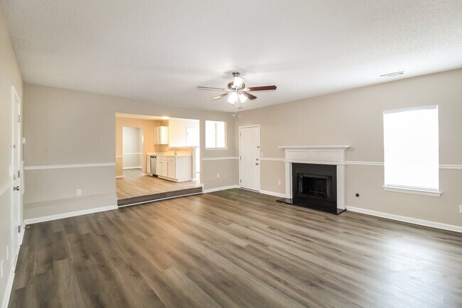 Building Photo - 6243 Sayler Park