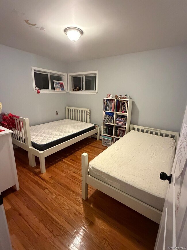 Building Photo - 23 James Rd