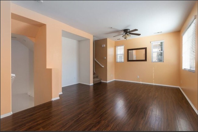 Building Photo - 31180 Sunflower Way