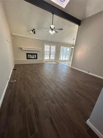 Foto del edificio - 1007 Almond Ct
