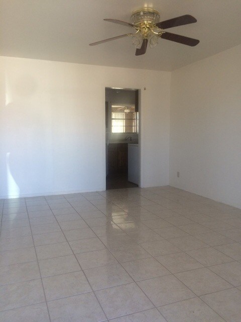 Foto del edificio - Northeast El Paso 3 Bed Refrig A/C