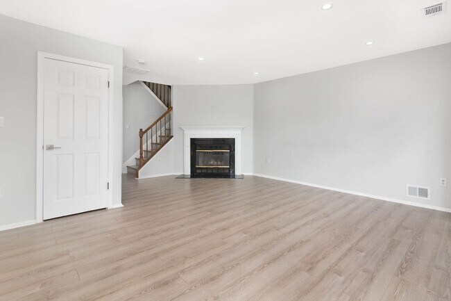 Foto del edificio - 27 Cottonwood St