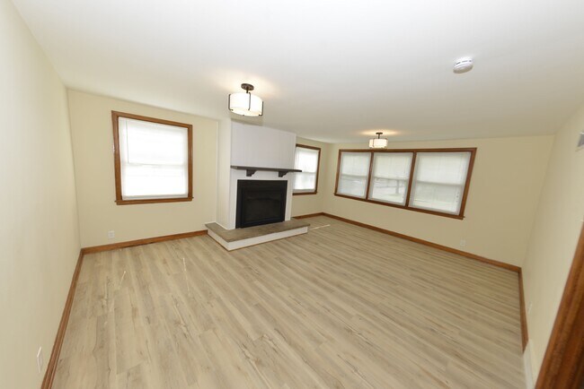 Foto del edificio - 1005 Hawthorn Ave