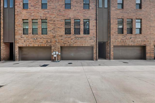Foto del edificio - 4920 Lexington Ct