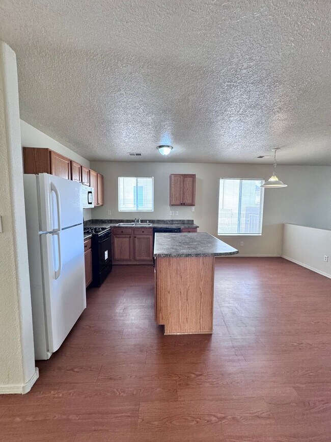 Foto del edificio - 760 Deerbrush Ct SW