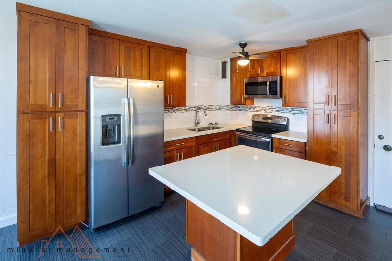 Primary Photo - 1440 Ward Ave