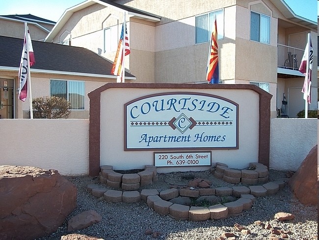 Building Photo - Courtside Apartments