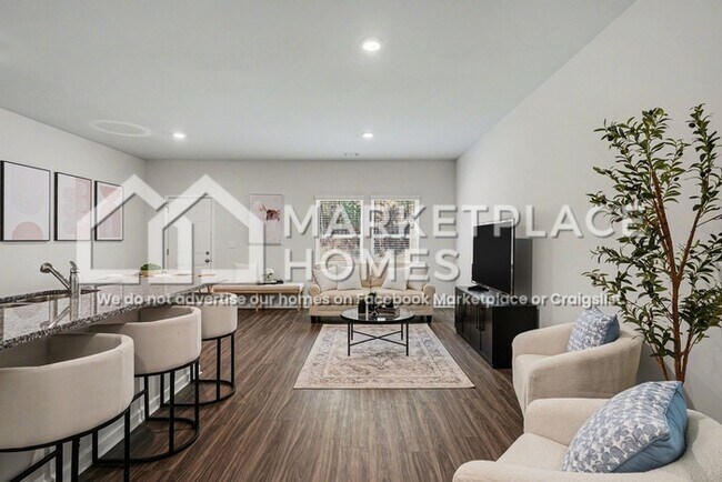 Foto del edificio - 302 Oakwood Dr NW