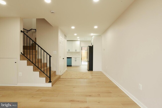 Foto del edificio - 1625 Montello Ave NE