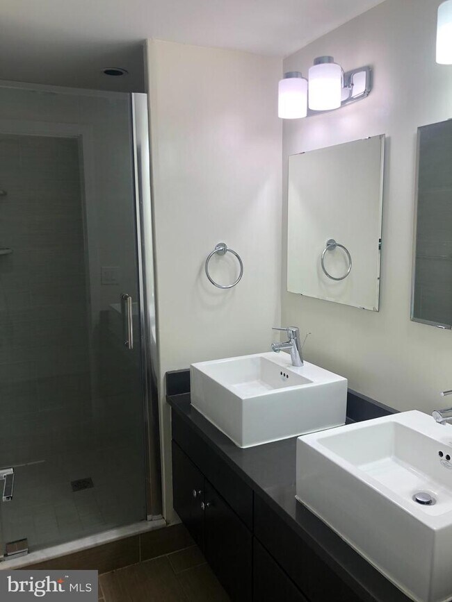 Foto del edificio - 622 N 11th St