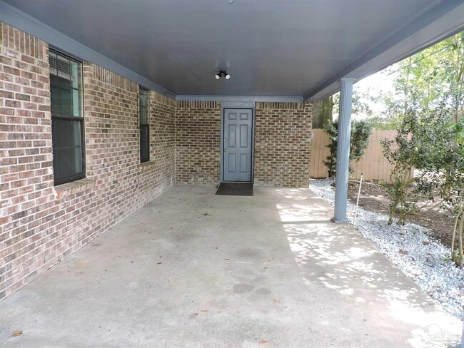 Building Photo - 1310 Pinnacle Dr