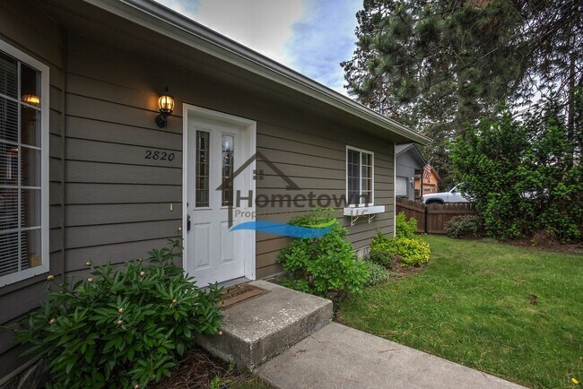 Foto del edificio - Very Nice 2 Bed Home with Fully Fenced Bac...