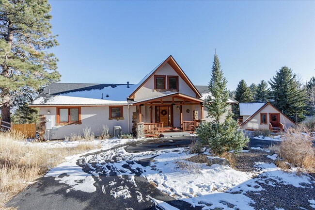 Foto del edificio - Incredible 5 BD/5 BA Mountain Home in the ...