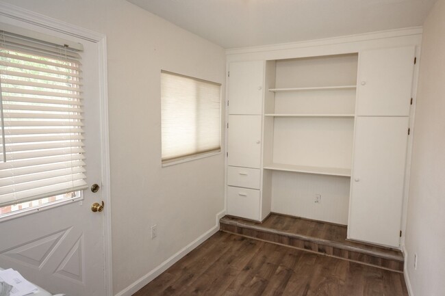 Foto del edificio - Central Federal Way Home - Move in Ready