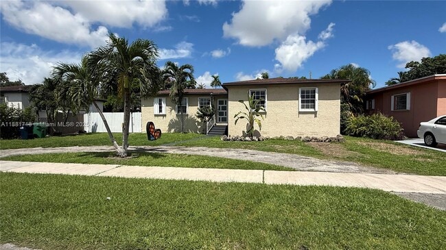 Foto del edificio - 8281 SW 28th St