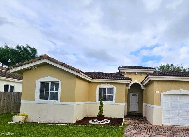 Foto del edificio - 4 br, 2 bath House - 4233 NE 16th St # 0