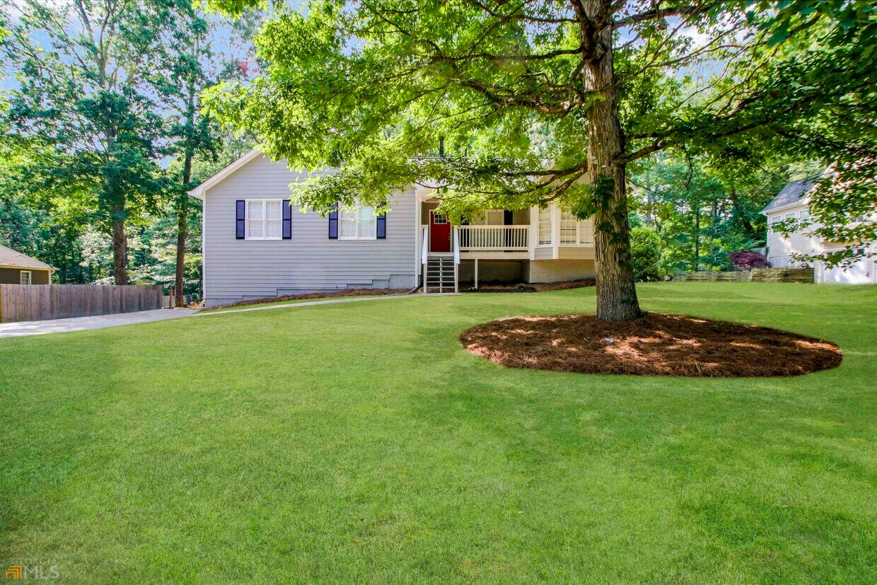 Primary Photo - 301 Asbury Ln