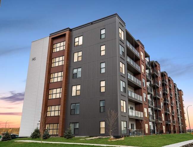 Building Photo - Latitude 49 Townhomes