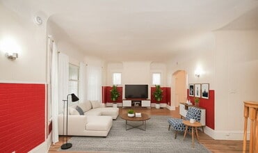 Building Photo - 10906 Grantwood Ave