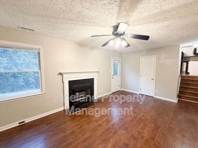 Building Photo - 8825 Tibs Run Dr