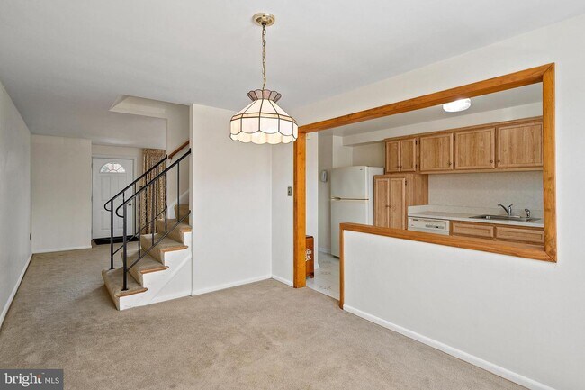 Building Photo - 1117 Circle Dr