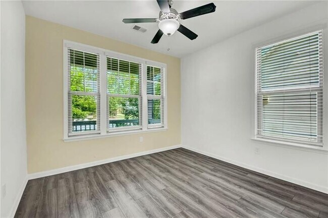 Building Photo - 4795 Bellehurst Ln