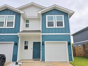 Building Photo - 4167 Pendragon Cir