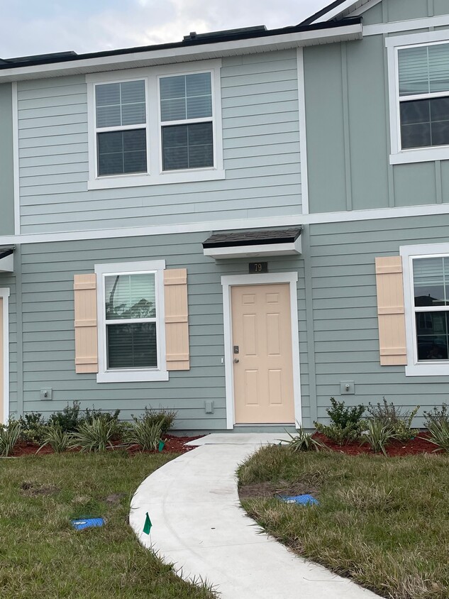 Foto principal - 79 Red House Cir