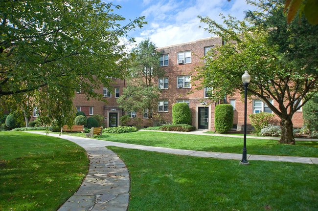 Montgomery Court 214 Price Ave Narberth PA 19072 Apartments com Montgomery Court 214 Price Ave Narberth PA 19072 Apartments com