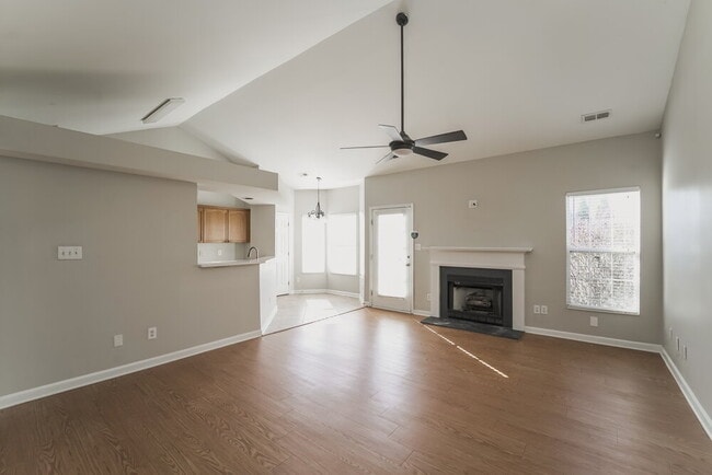Building Photo - 4031 Huntmeadow Dr