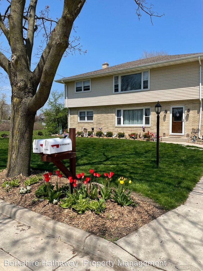 Building Photo - 3 br, 1 bath House - 226 Steeplechase Dr -...
