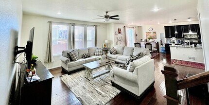 Building Photo - 10488 Evansville Cir