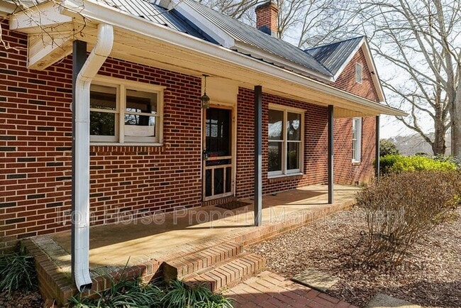 Building Photo - 1593 Archer Grove School Rd