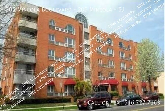 Photo - 205 Mineola Blvd Apartment