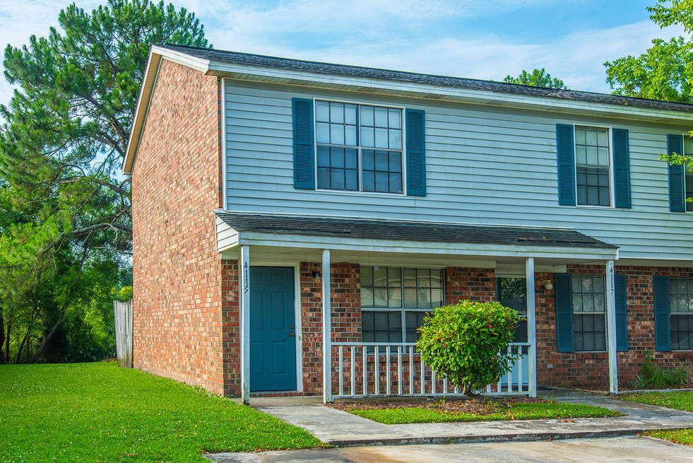 Primary Photo - Northlake Townhomes