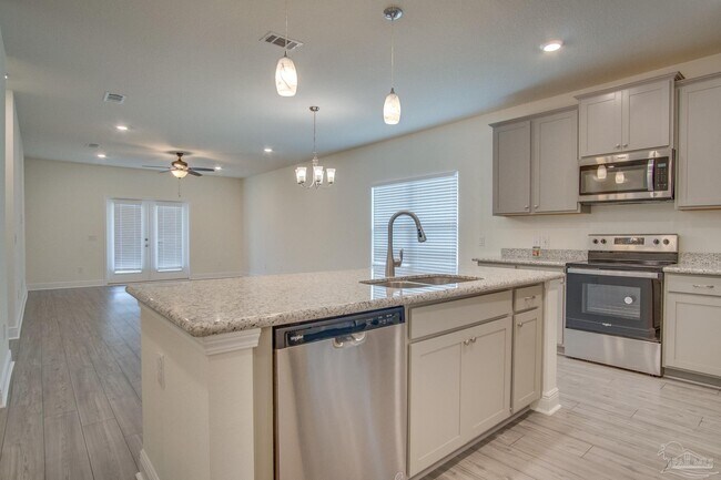 Building Photo - 4620 Sago Palm Cir