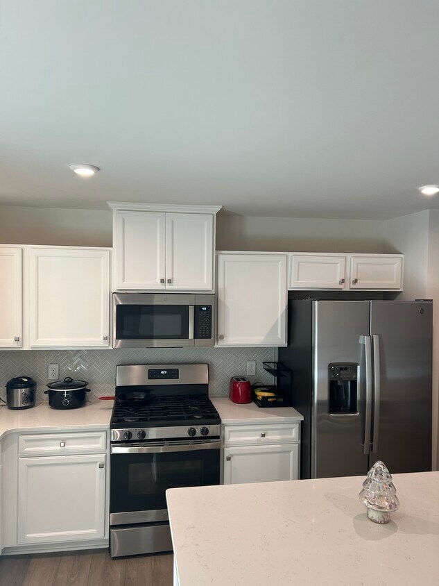 cocina - 413 Camarillo Ln