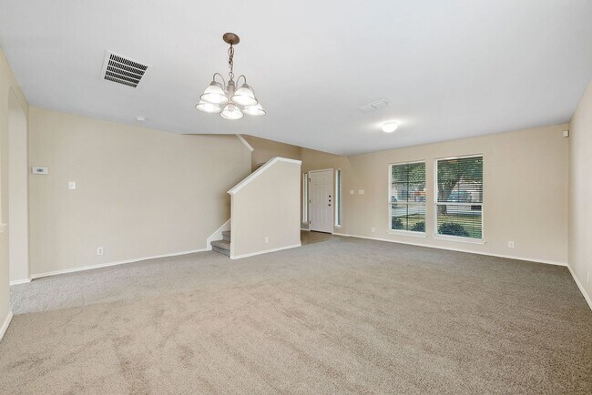 Foto del edificio - 3 Bedroom/2.5 Bath Woodbridge At Monte Vie...