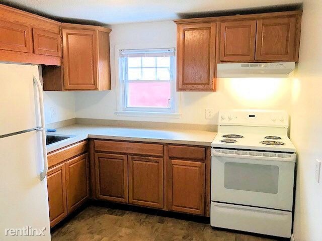 Building Photo - 1 br, 1 bath Apartment - 1 Thomas St