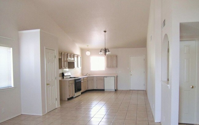 Building Photo - 7329 Desierto Rico Ave