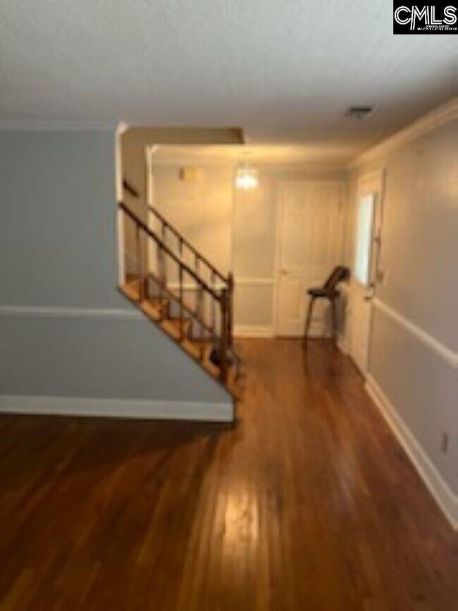 Building Photo - 114 Crossbow Ct