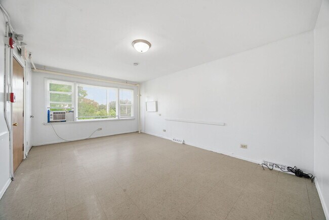 Foto del edificio - 16048 Halsted St
