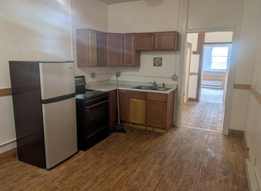 Primary Photo - 120 South St