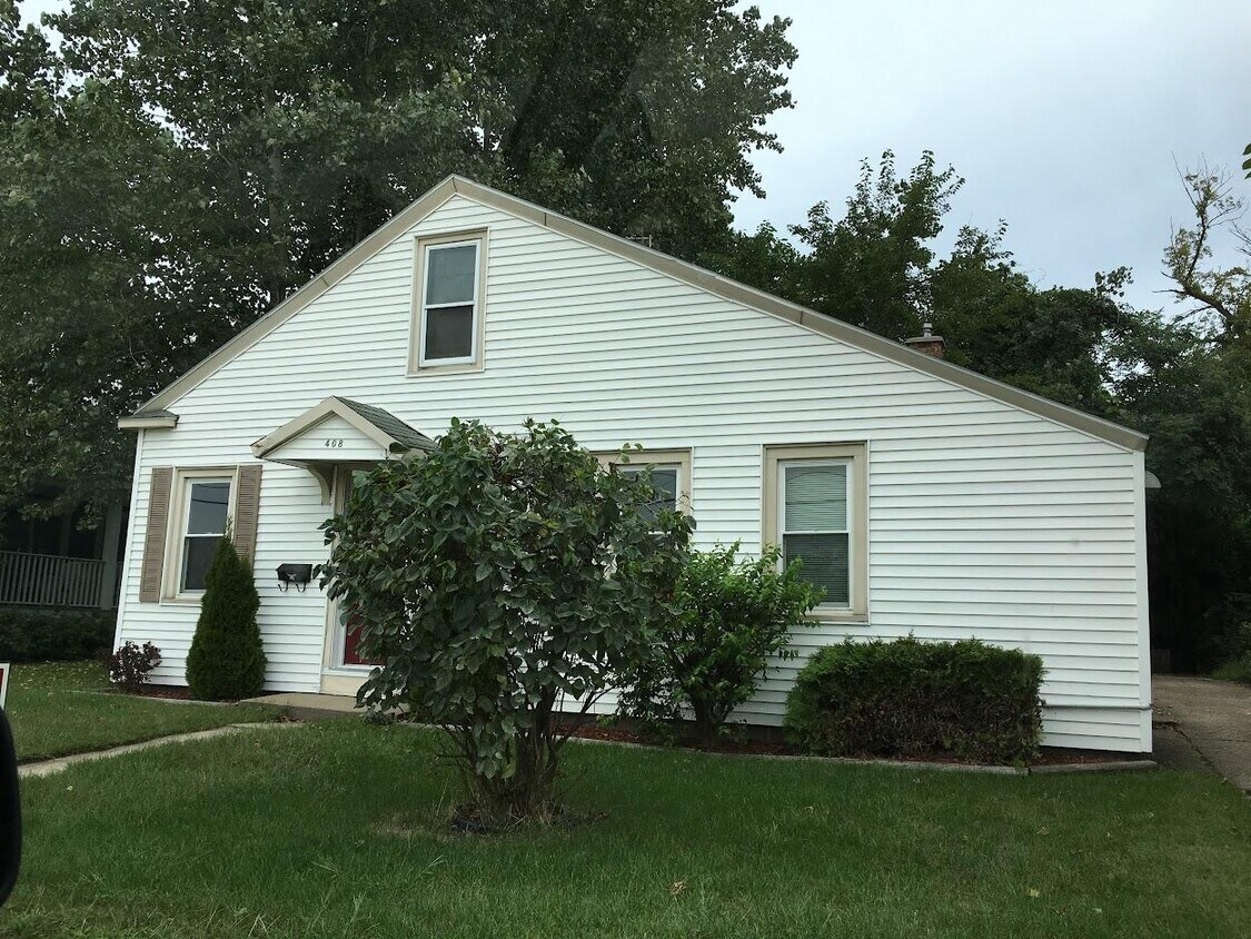 Primary Photo - 408 Upton Dr