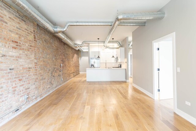 Building Photo - 1464 W Webster Ave