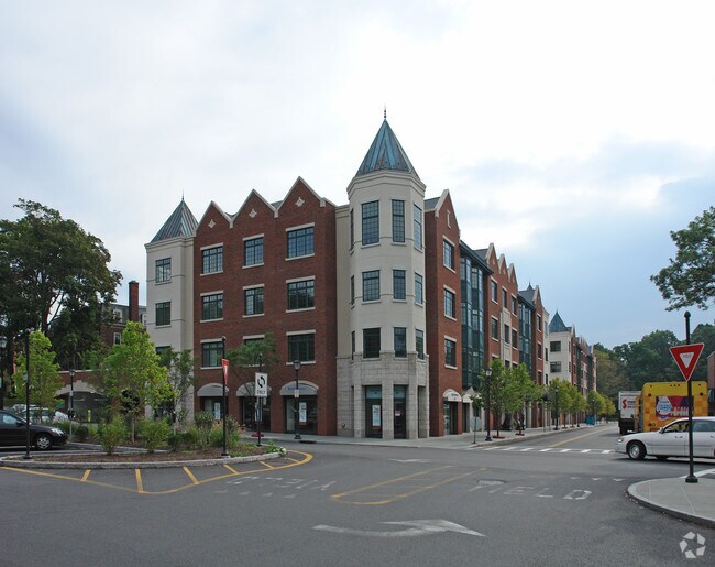 Foto del edificio - 1-100 Christie Pl
