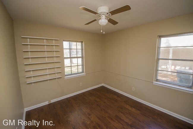 Building Photo - 3 br, 1.5 bath House - 3150 Castleman