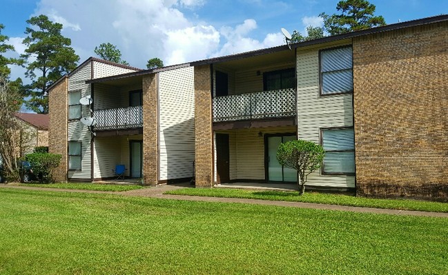 Apartments Near Cleveland Tx